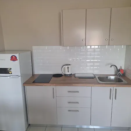 Mediterranea Apartment Kato Daratso